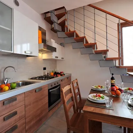 Bellano Perla Apartment *