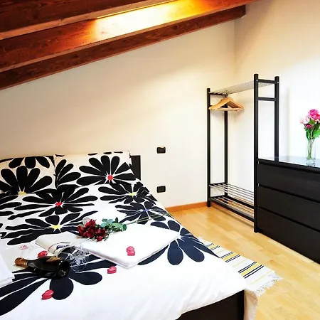 Bellano Perla Apartment